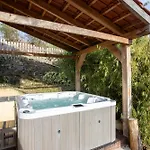 Le Panoramique Jaccuzi Parking Vue Montagne Nyaraló