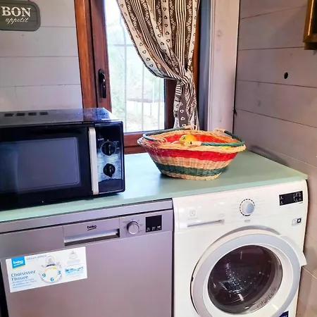 Semesterbostad Le Chalet Panoramique Jaccuzi Parking Vue Montagne Munster (Haut-Rhin)