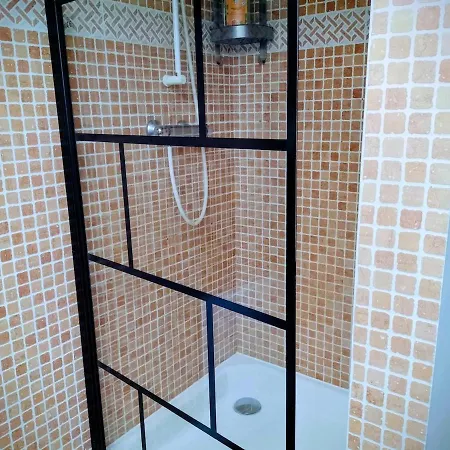 Semesterbostad Le Chalet Panoramique Jaccuzi Parking Vue Montagne