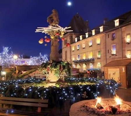 Semesterbostad Le Chalet Panoramique Jaccuzi Parking Vue Montagne Munster (Haut-Rhin)
