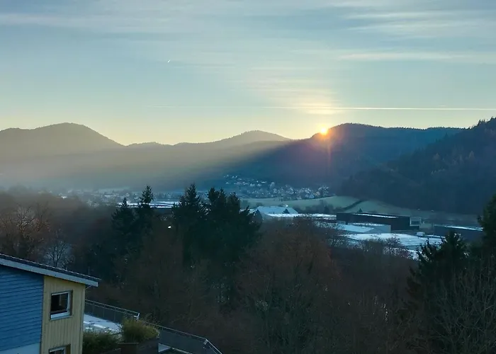 Le Chalet Panoramique Jaccuzi Parking Vue Montagne Hébergement de vacances *