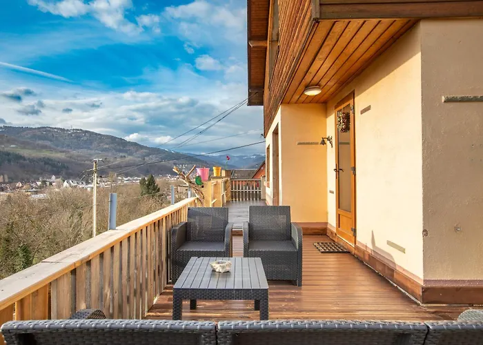 Holiday home Le Panoramique Jaccuzi Parking Vue Montagne *
