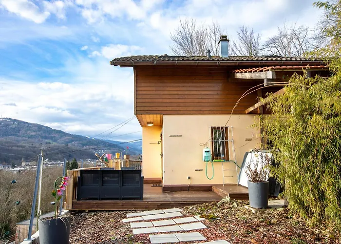 Holiday home Le Panoramique Jaccuzi Parking Vue Montagne *
